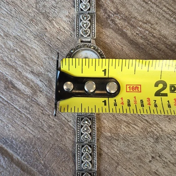 Vintage 925 Marcasite Heart Detail Chain Link Round Face Watch New Battery - Picture 12 of 12